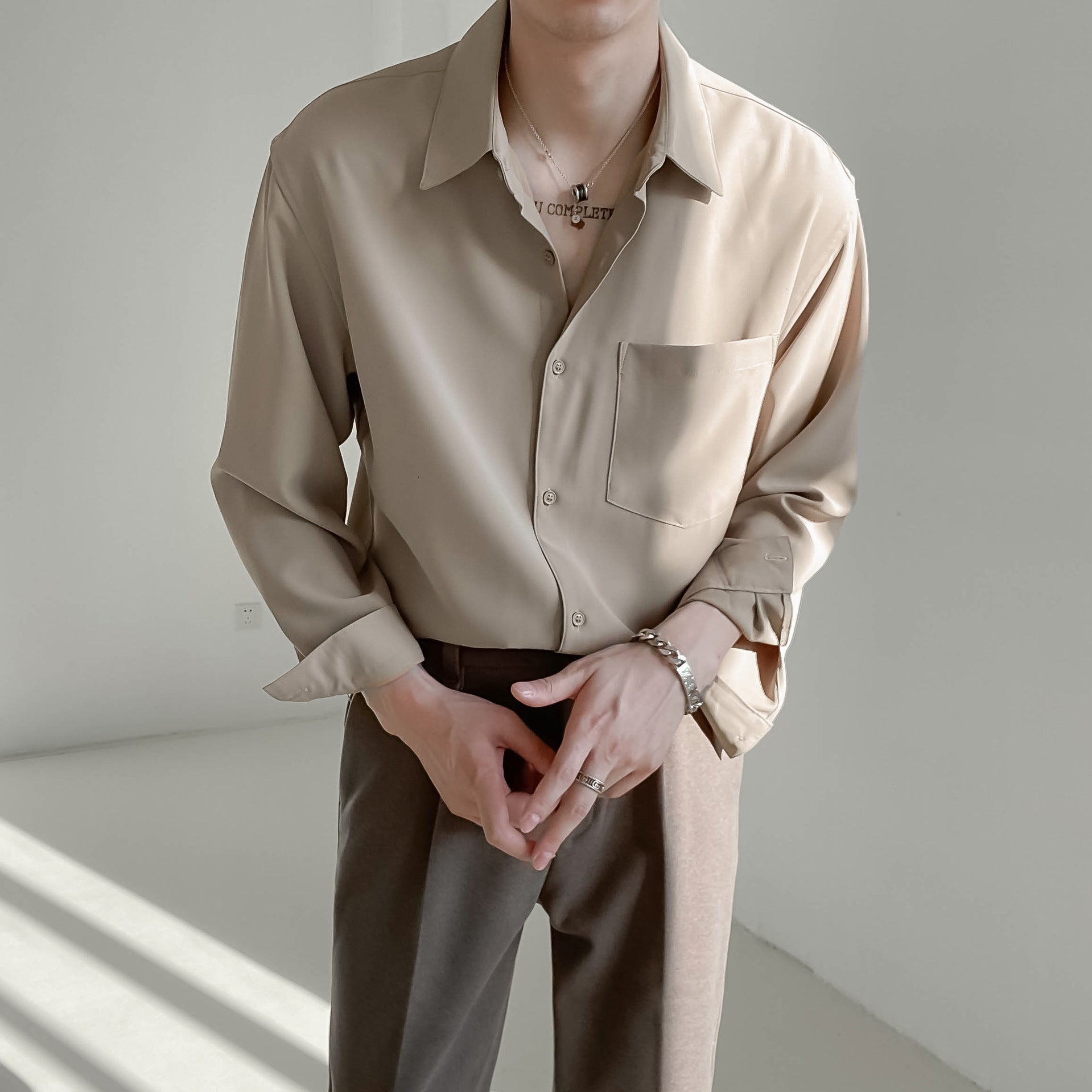 Stained Non Ironing Solid Color Shirt